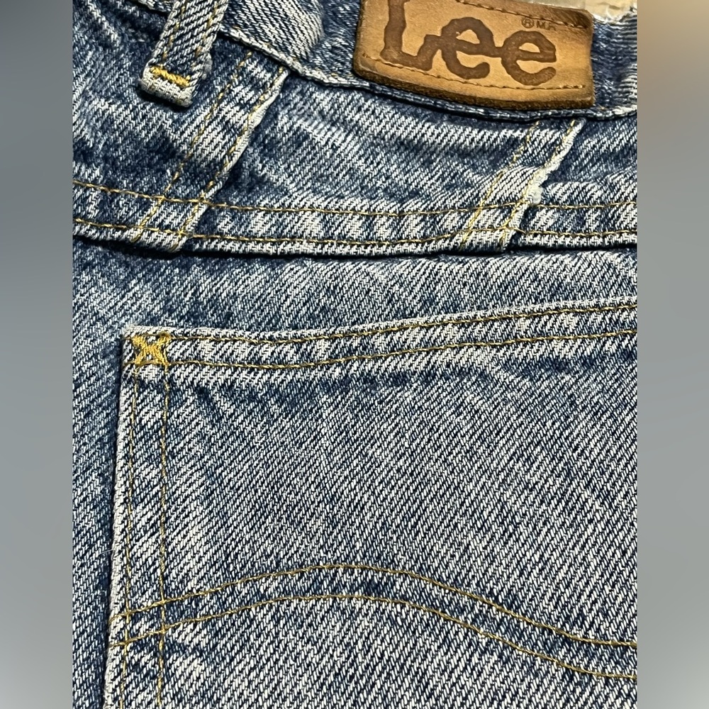 VINTAGE Lee Riders Stone Wash High Waisted Mom Jeans - Made in USA - Picture 5 of 10